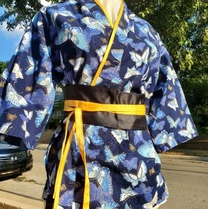 NWOT Blue Butterfly Kimono Top & Belt